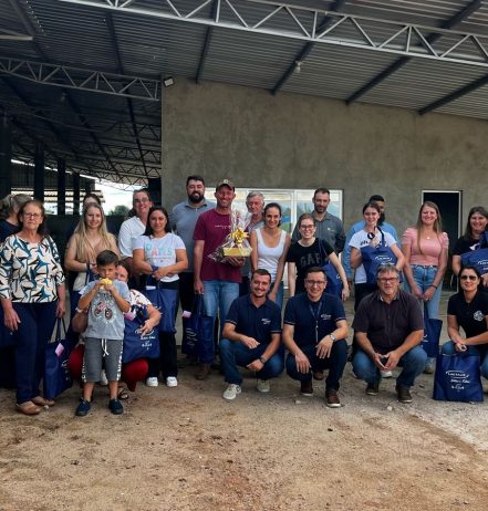 Dia de Campo Delas leva mulheres à fábrica e a fazenda modelo no Paraná